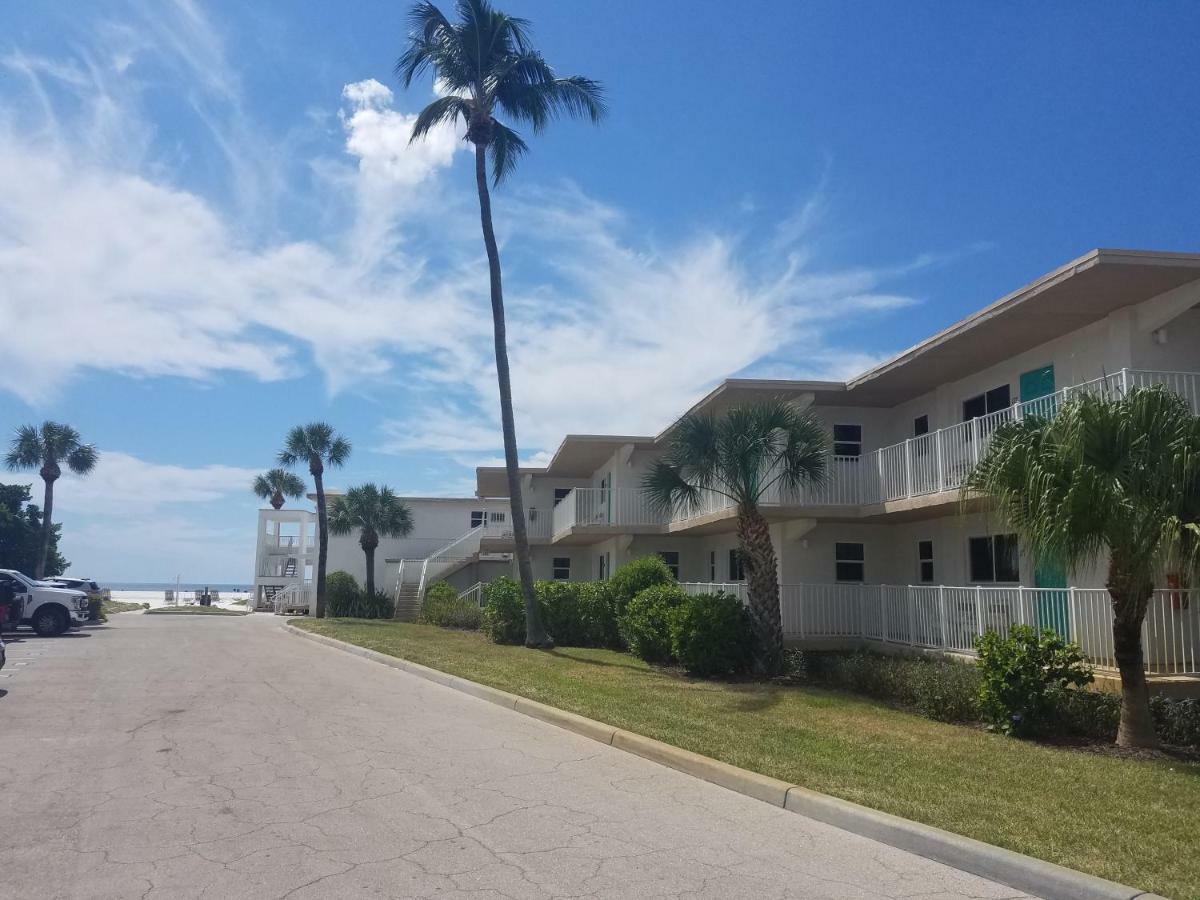 Carousel Beach Inn Fort Myers Beach Exterior foto