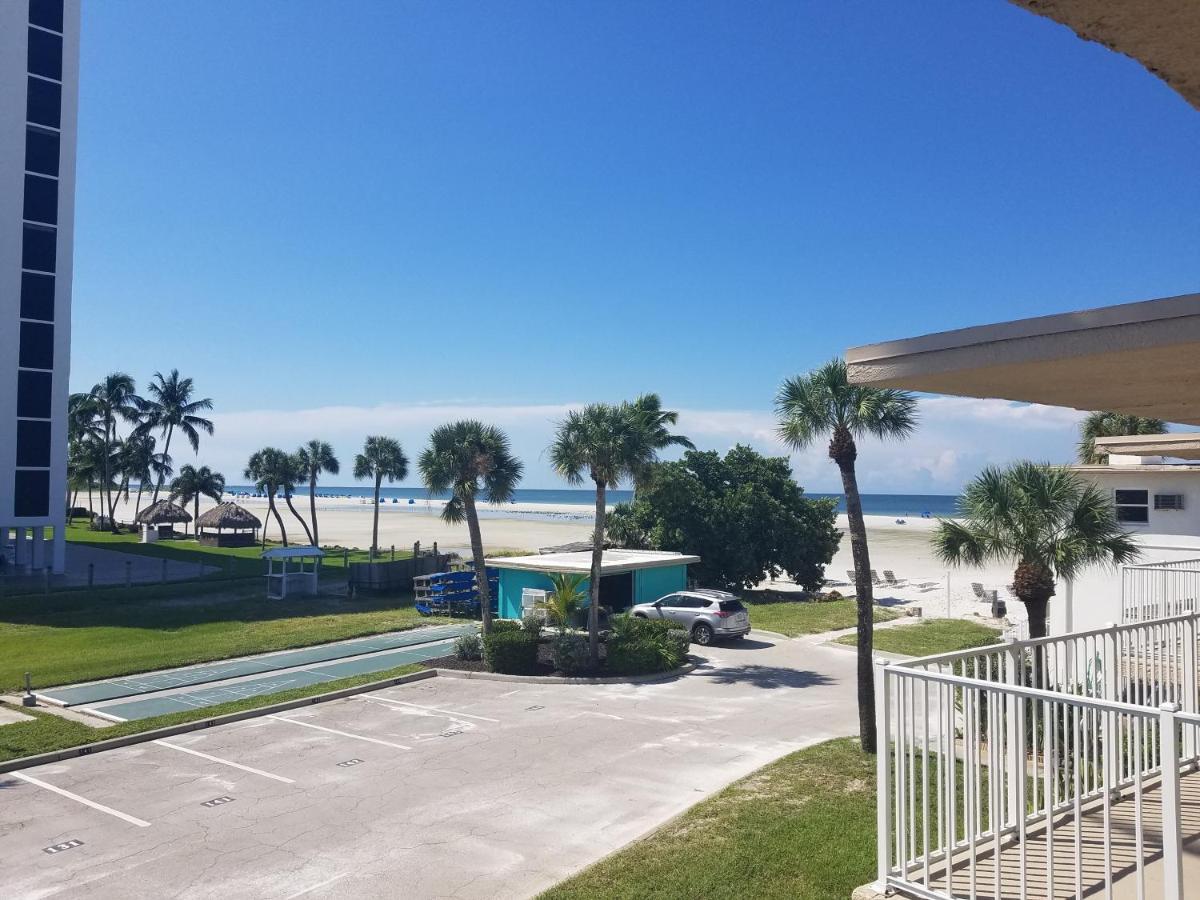 Carousel Beach Inn Fort Myers Beach Exterior foto